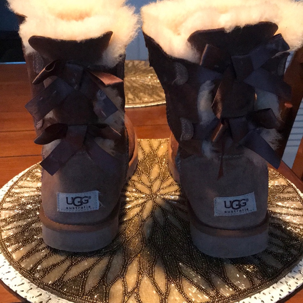 Women’s short ugg boots